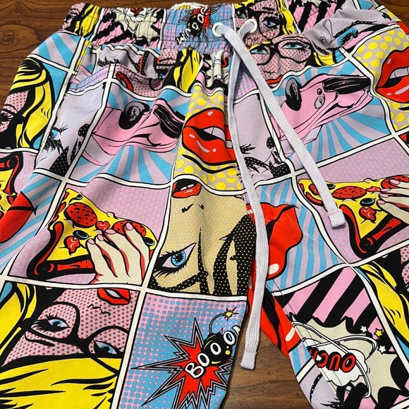 Oh snap by drill polyester comic strip shorts - Picture 3 of 3